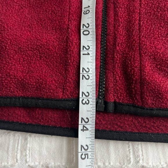 Helly Hansen Fleece Zipper Front Closure Vest Burgundy Medium - Picture 5 of 7
